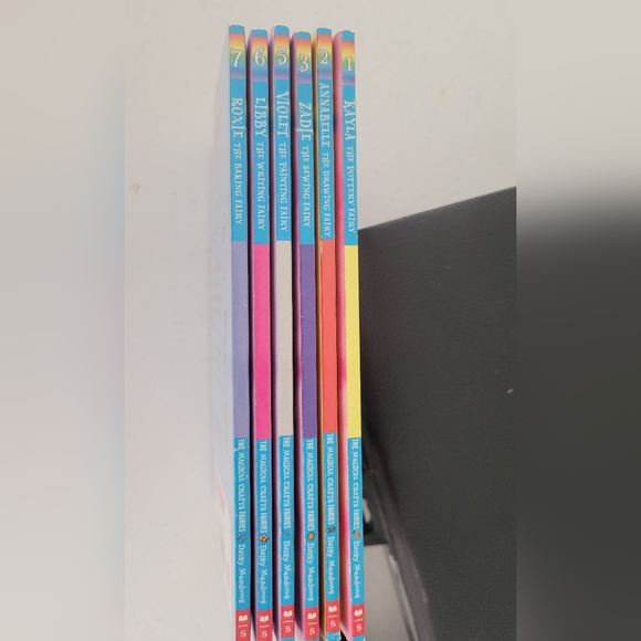 15 EUC Rainbow Magic Reading Books - Picture 10 of 14